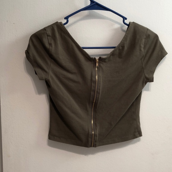 Charlotte Russe ZIP UP Back Olive&Gold Crop Size S - Picture 4 of 5